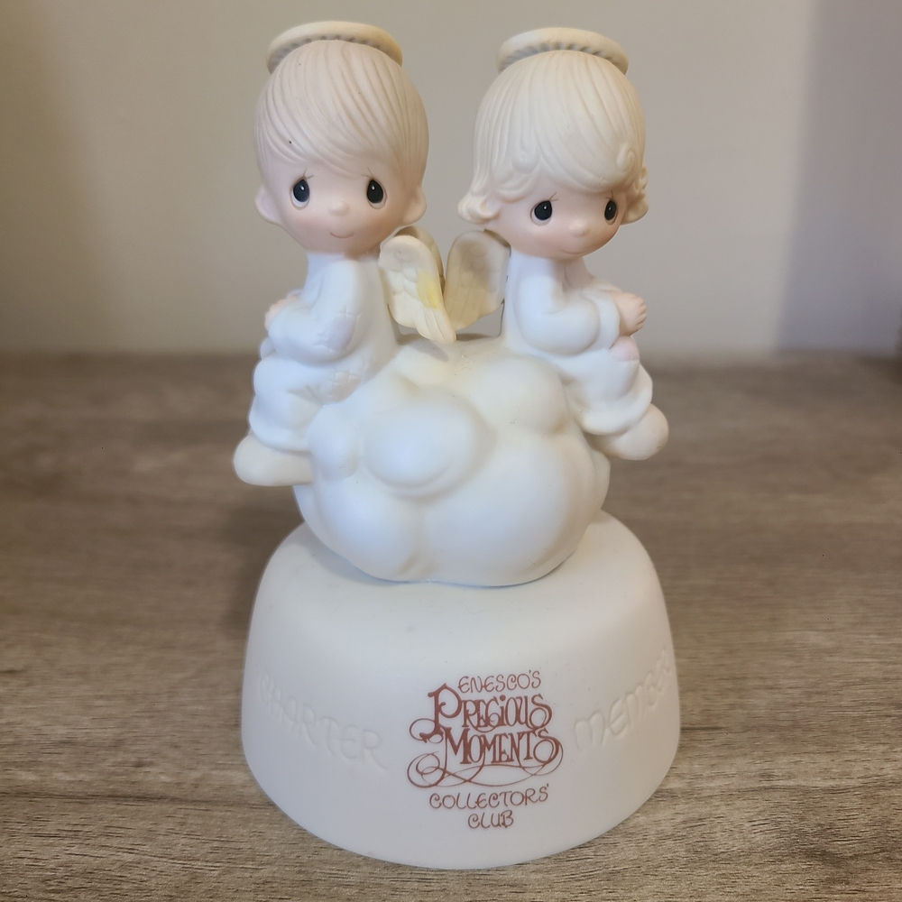 Vintage Precious Moments Collectors Club Figurine 1979"But Love Goes On Forever"